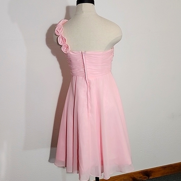 Dress Rosette Strap Detail Semi Formal One-Shoulder Dress Pink Size XS - Picture 7 of 13